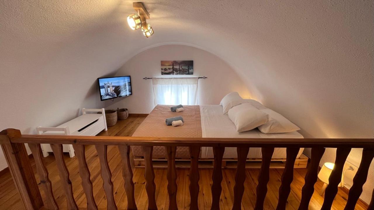 Villa Sertis Santorini Имеровигли Екстериор снимка
