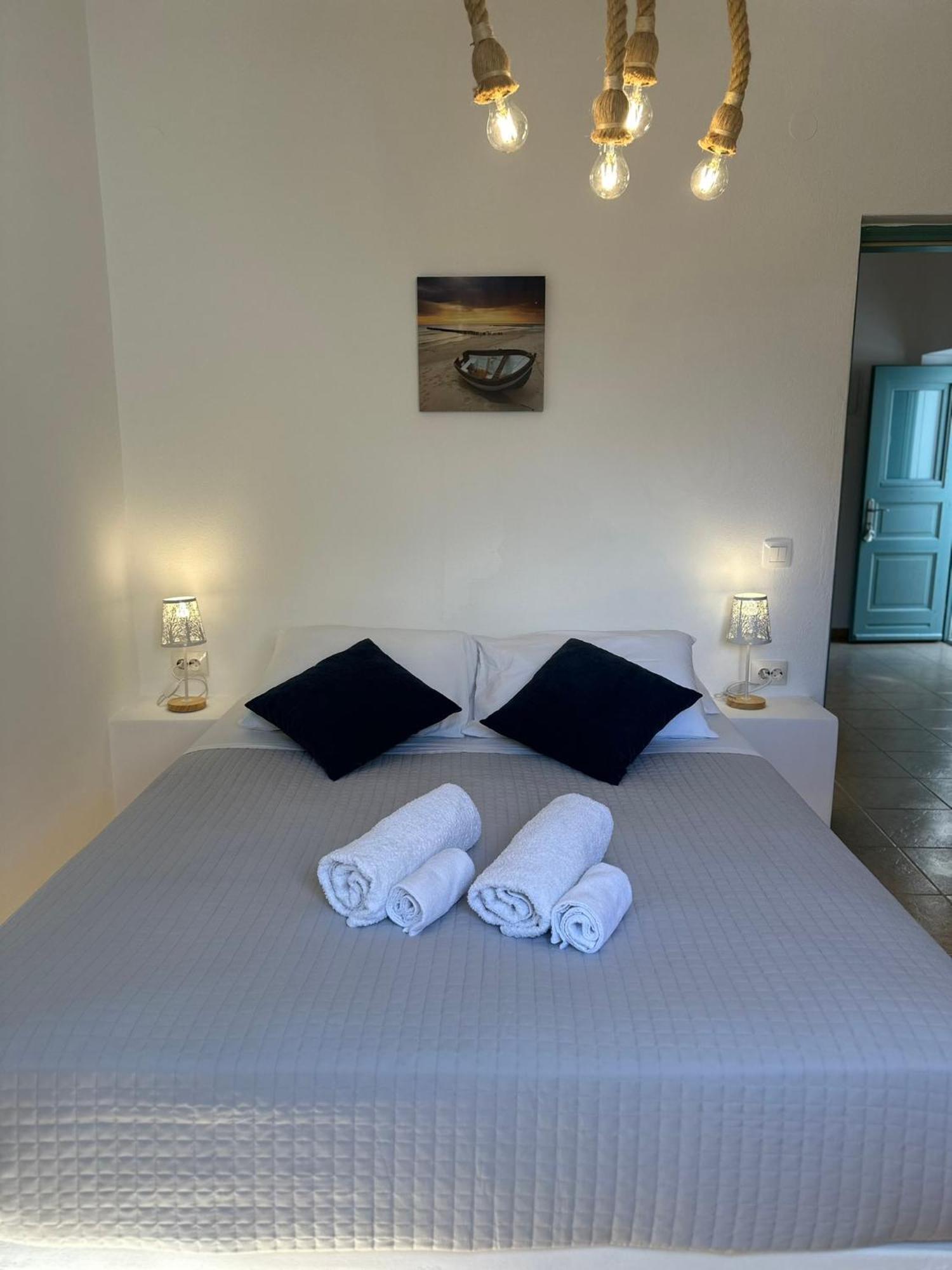 Villa Sertis Santorini Имеровигли Екстериор снимка