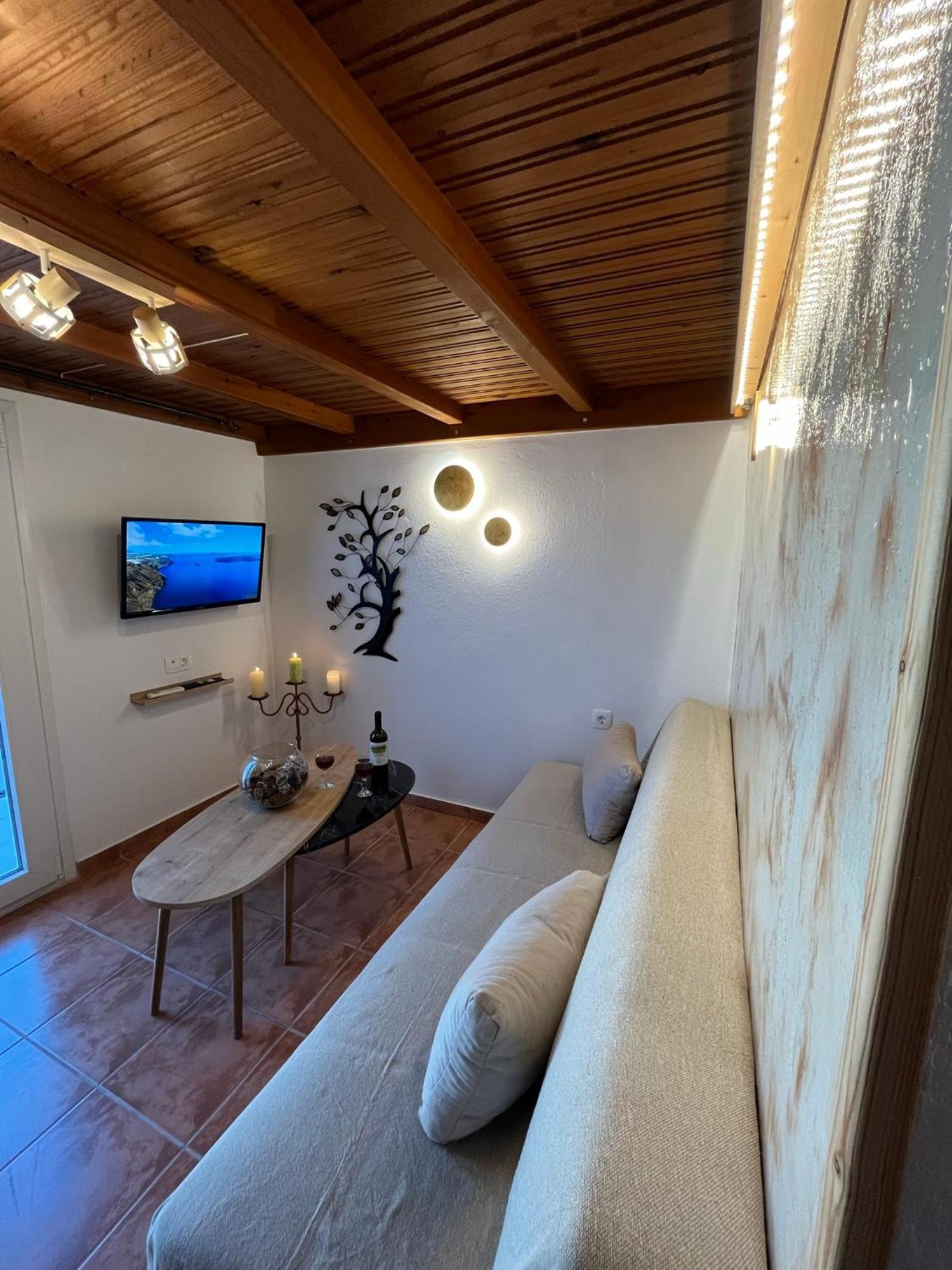Villa Sertis Santorini Имеровигли Стая снимка